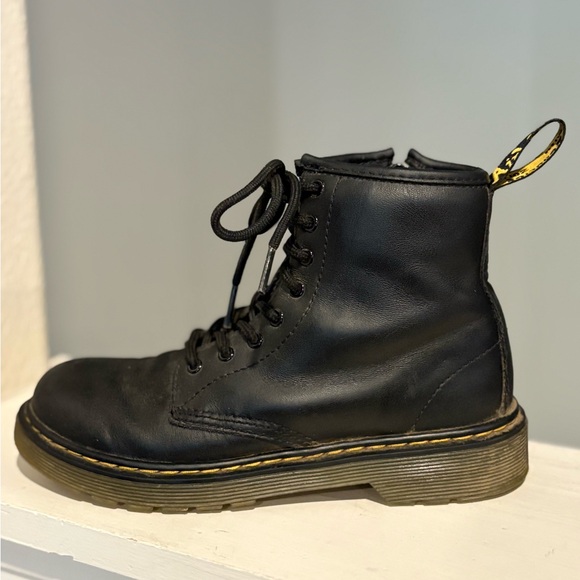 Dr. Martens Doc 1460 J Combat Boots Kids Youth Size 3Y Black Leather Side Zip - Picture 4 of 9